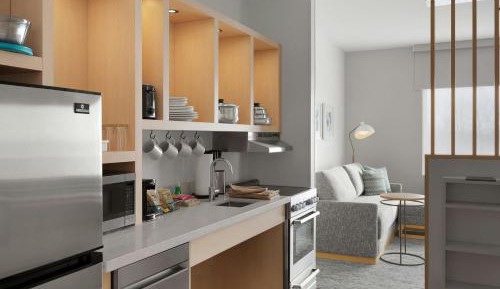 One-Bedroom Queen Suite with Sofa Bed and Roll-in Shower - Mobility Accessible