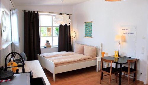 Studio with Terrace