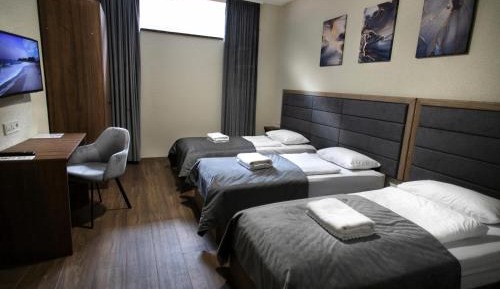 Triple Room with Shared Toilet