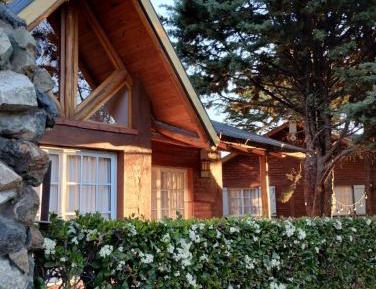 Apartment with Mountain View
