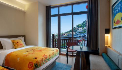 Triple Room with View