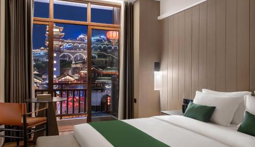 King Room with Balcony