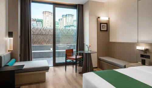 Double Room with Patio