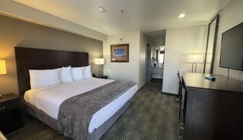 King Room - Non-Smoking