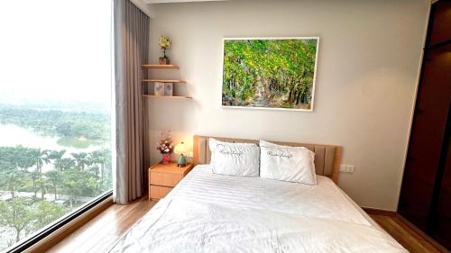 Two-Bedroom Apartment with Balcony