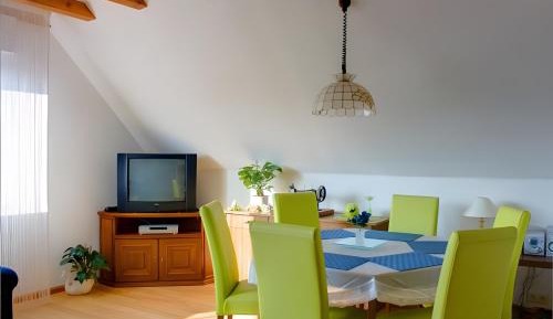 Superior One-Bedroom Apartment