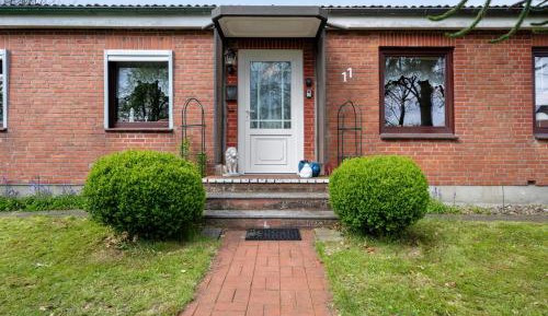 Superior One-Bedroom Apartment