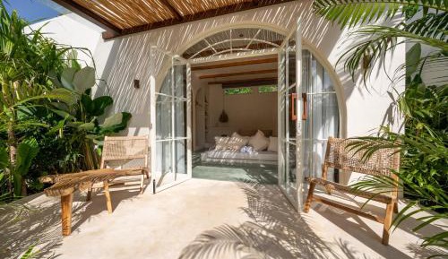 King Room with Pool View