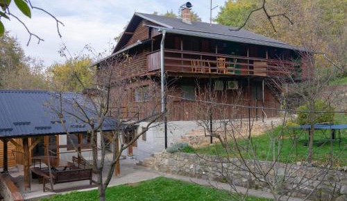 Five-Bedroom Holiday Home