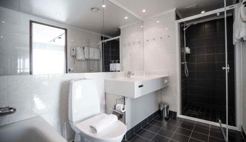 Superior Family Room