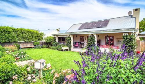 Three-Bedroom Premium Apartment