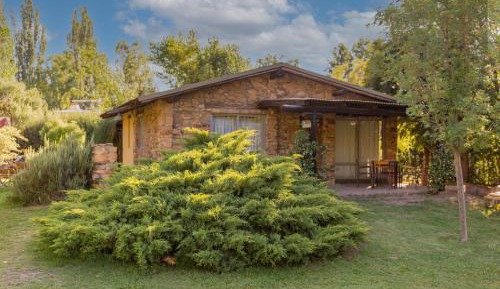 Bungalow (4 Adults)