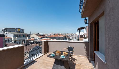 King Room with Balcony