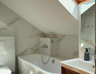 Large Twin Room
