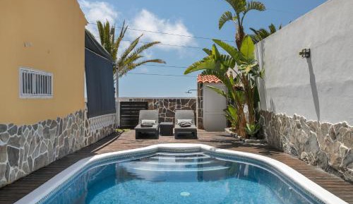 Superior One-Bedroom Apartment