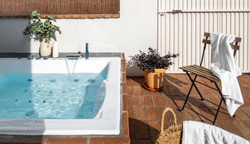 One-Bedroom Apartment with Spa Bath