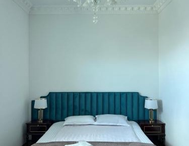Large Double or Twin Room