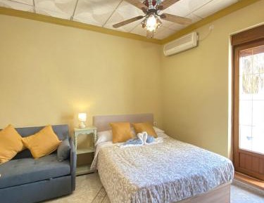 Deluxe Double Studio