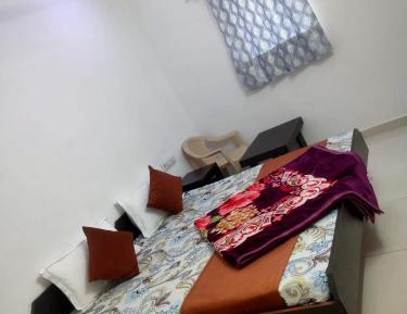 Deluxe Double Room (2 Adults + 1 Child)