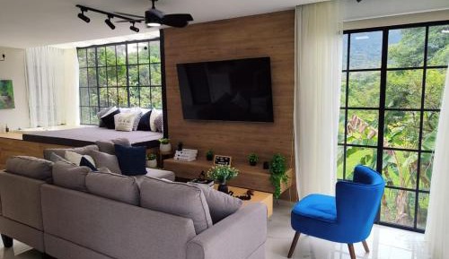 Two-Bedroom Deluxe Apartment
