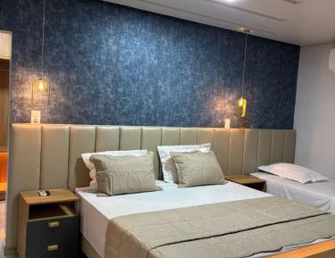 Deluxe Suite with Spa Bath