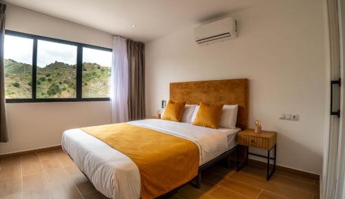 Double Room with Mountain View