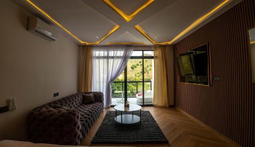 Quadruple Room with Balcony