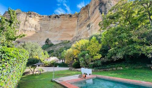Three-Bedroom Townhouse
