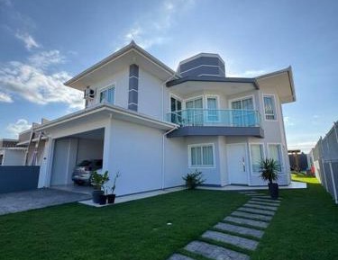 Four-Bedroom Holiday Home