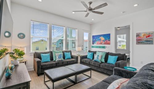 Six-Bedroom Holiday Home