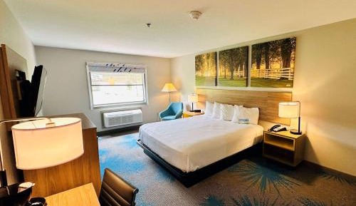 King Room - Mobility Access/Non-Smoking