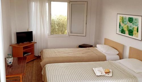 Two-Bedroom Apartment with Balcony and Sea View