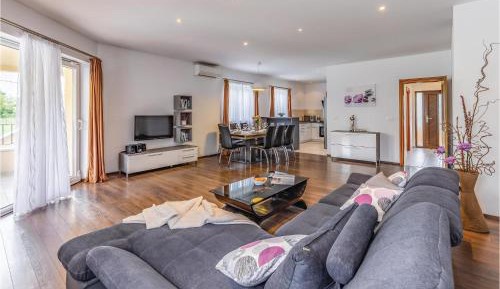 Four-Bedroom Holiday Home