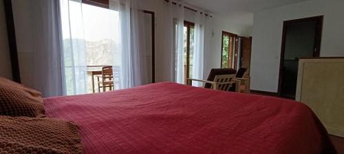 Suite with Mountain View
