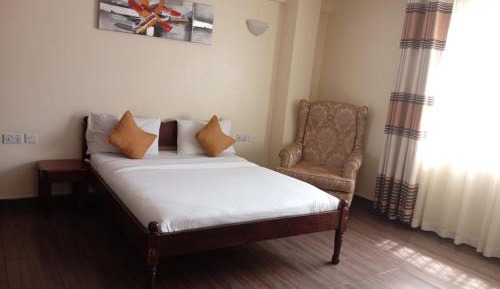 Deluxe One-Bedroom Apartment