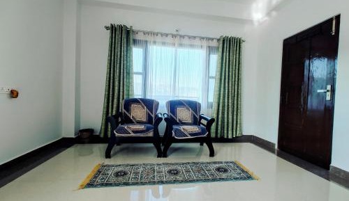 Family Room with Mountain View