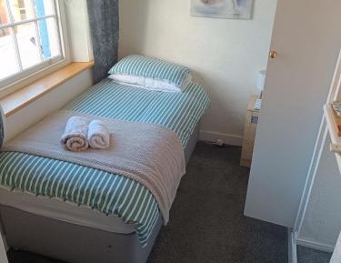 Budget Single Room