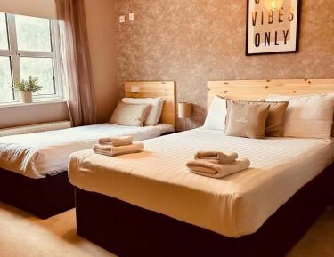 Triple Room with Bathroom