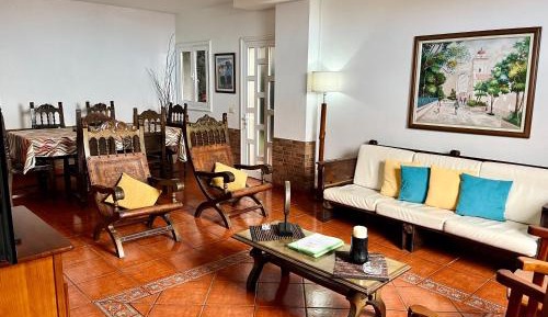 Superior Three-Bedroom Apartment with Terrace