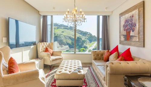 Two-Bedroom Deluxe Apartment with Ocean View