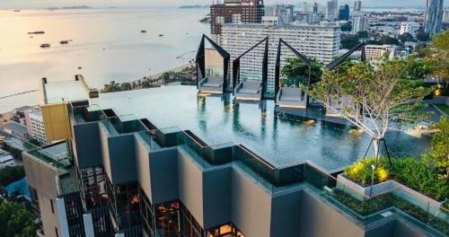 Queen Suite with Sea View