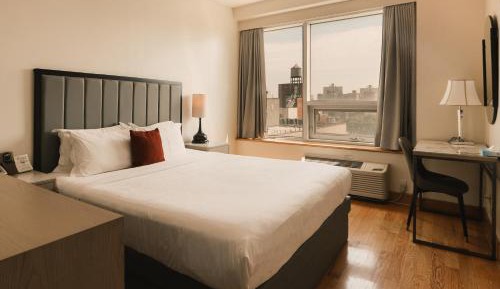 Standard King Room