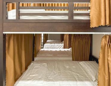 Bed in 8-Bed Mixed Dormitory Room