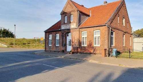 Five-Bedroom Holiday Home