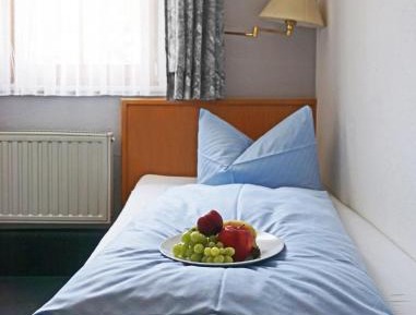 Budget Single Room