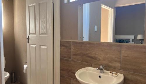 Basic Twin Room