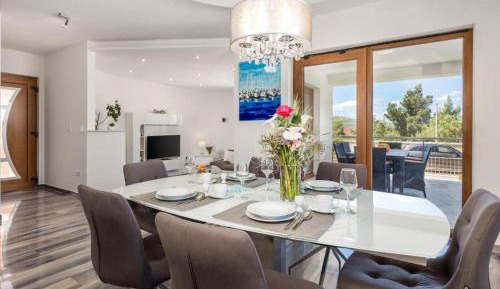 Four-Bedroom Vacation Home