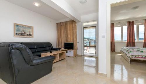 Two Bedroom Apartment 