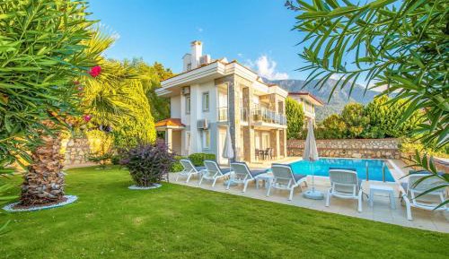 Three-Bedroom Villa