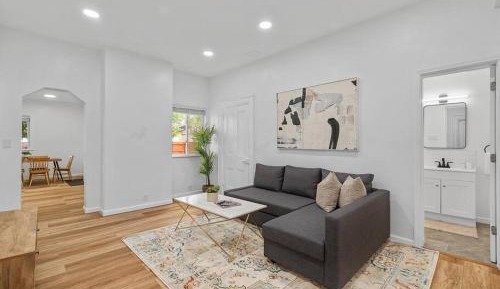 Two-Bedroom Deluxe Apartment with Garden View